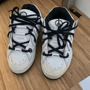 Osiris D3 White/Navy - Bra skick