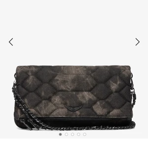 Zadig Voltaire Väska - En Zadig Voltaire väska i färgen Rebel, Sparsamt använd💓