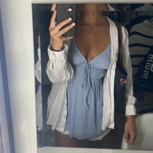 Sommartopp blå - Så fin helt oanvänd topp från zara med prislapp kvar❤️