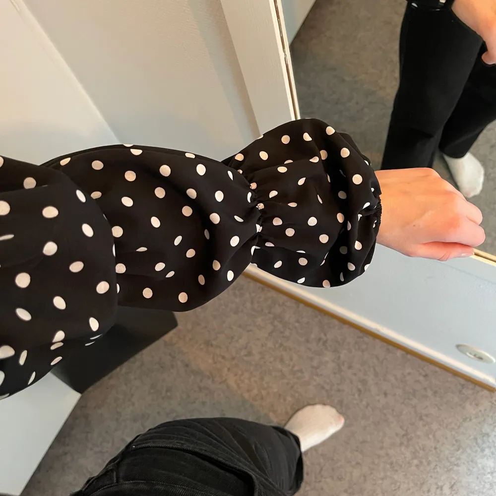 Gullig topp från In The Style x Shaughna, köpt från ASOS. Använd några få gånger. Toppar.