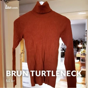 Kopparbrun turtlenecktröja  - Se bilder för mer info 😊