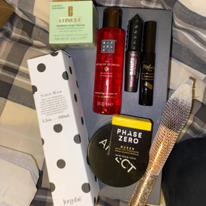 Smink samt ansiktvård - Säljer alla 8 produkter på bilden, allt är oöppnat. Produkterna är värda cirka 1700kr  men säljs för endast 200kr.