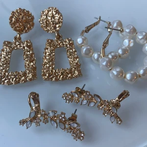 stilrena örhängen  - fina och stilrena örhängen perfekt till fest eller liknande. alla är oanvända . pärlörhängen , earcuff,   100kr för alla