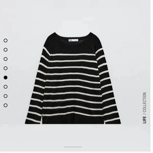 Randig Zara tröja - Säljer denna fina tröja j randigt💞 Andvänt 2 gånger. Skriv för mer info💓