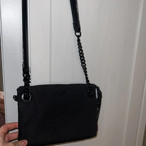 Väska från Victoria’s Secret - Köpt på VS i Köpenhamn, använt några gånger så dem är som ny!💕