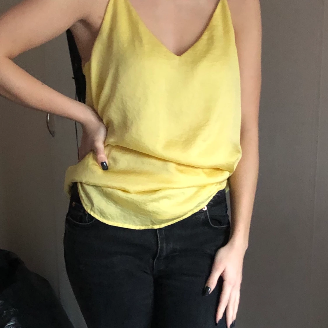 Hollys top storlek M