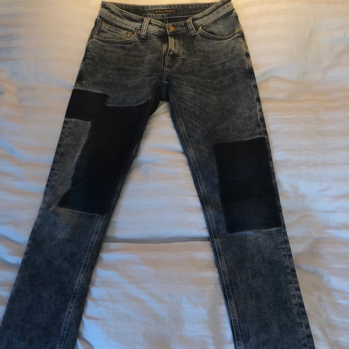 Gråa Nudie Jeans