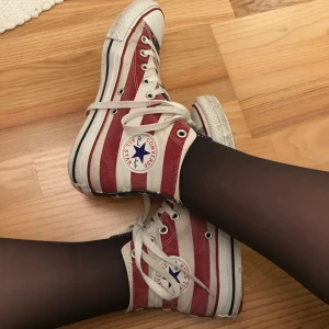 Converse - Snygga converse i storlek 39,5! Hör av er❤️❤️