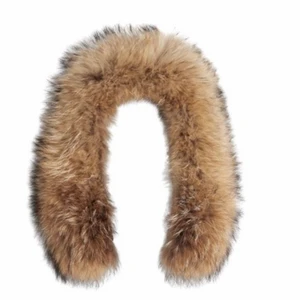 Hollies Päls - Säljer min äkta päls från min Hollies Livigno jacka då jag tycker jackan är mycket finare utan pälsen!💘 