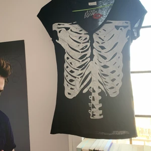 T-shirt - Söt t-shirt i storleken XS