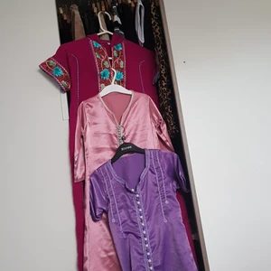 3id marockansk  kläder  - Till flickor  fint 