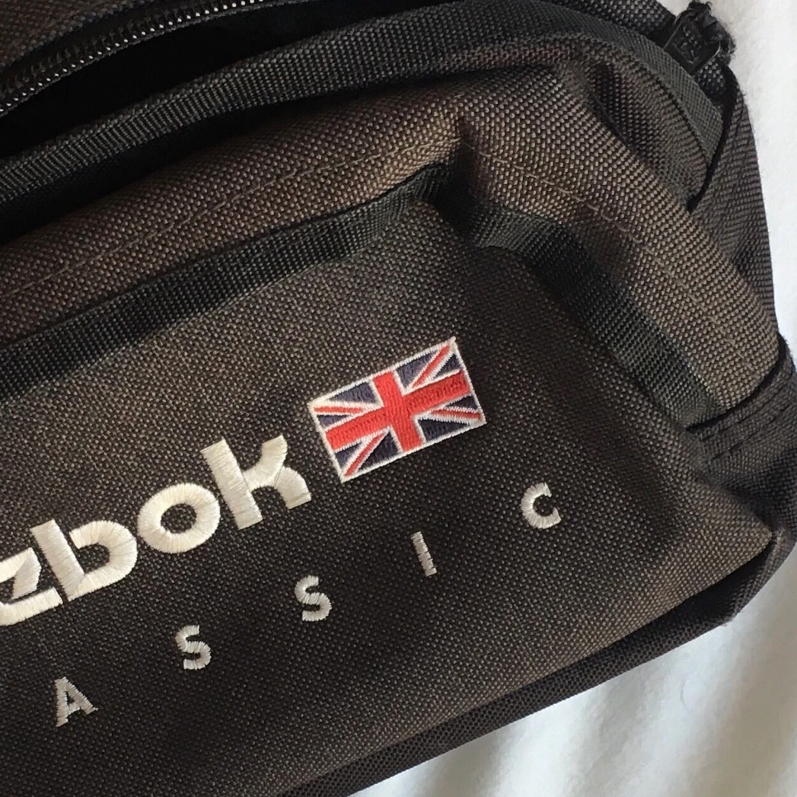 Reebok Classic magväska - 91