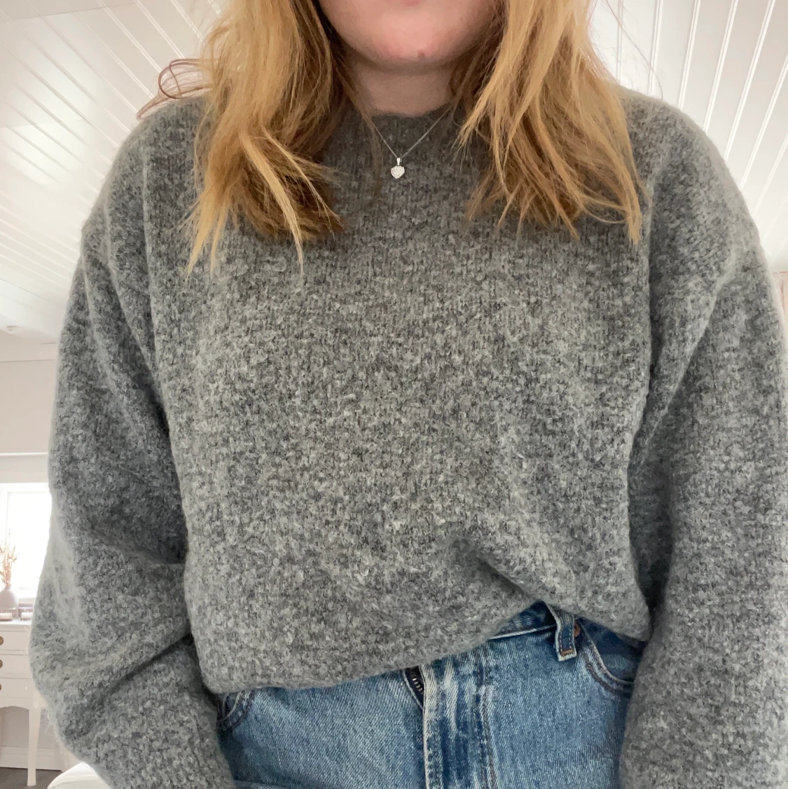 Grå stickad tröja - 91