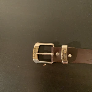 Timberland Vintage Bälte - Y2K stil bälte från timberland längd 90 cm och brett bälte. Skriv om det är något du undrar om 