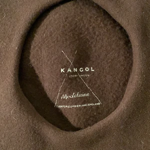 Brun kangool Basker - Skriv om det är något du undrar om