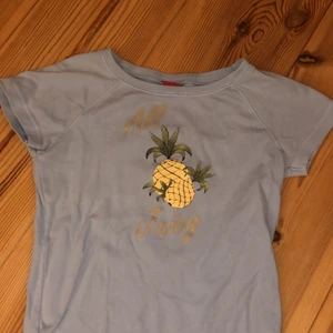 Esprit t shirt  - Söt t-shirt från Esprit! Passar S❤️