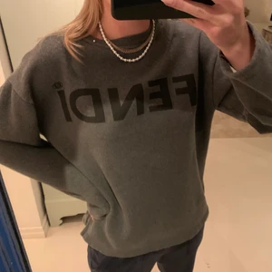 Fendi tröja  - Säljer denna tröja från Fendi, köpt secound hand. Frakt 66kr. 