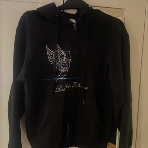 Rhinestone Kofta - Köpt från best yet to come för några månader sedan. Storlek Small