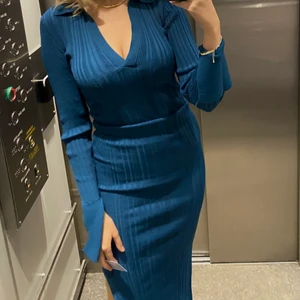 Klänning  - Storlek s använd 1 gång. 250kr + 42 kr frakt 