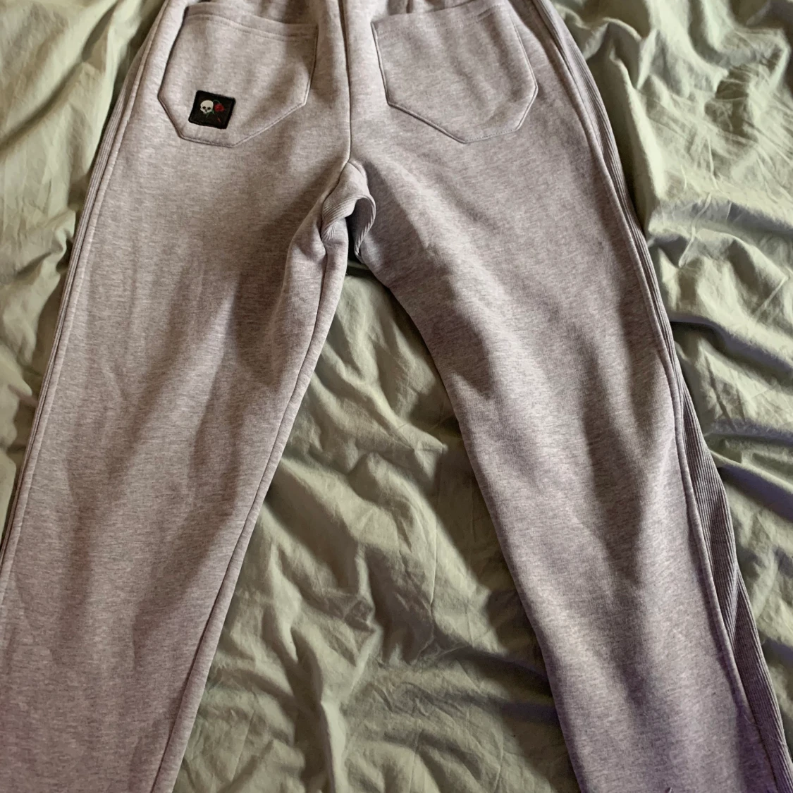 Hoods of saints raka byxor - 90