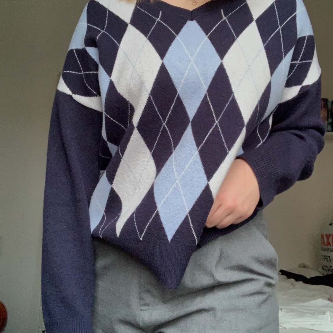Blårutig Sweater