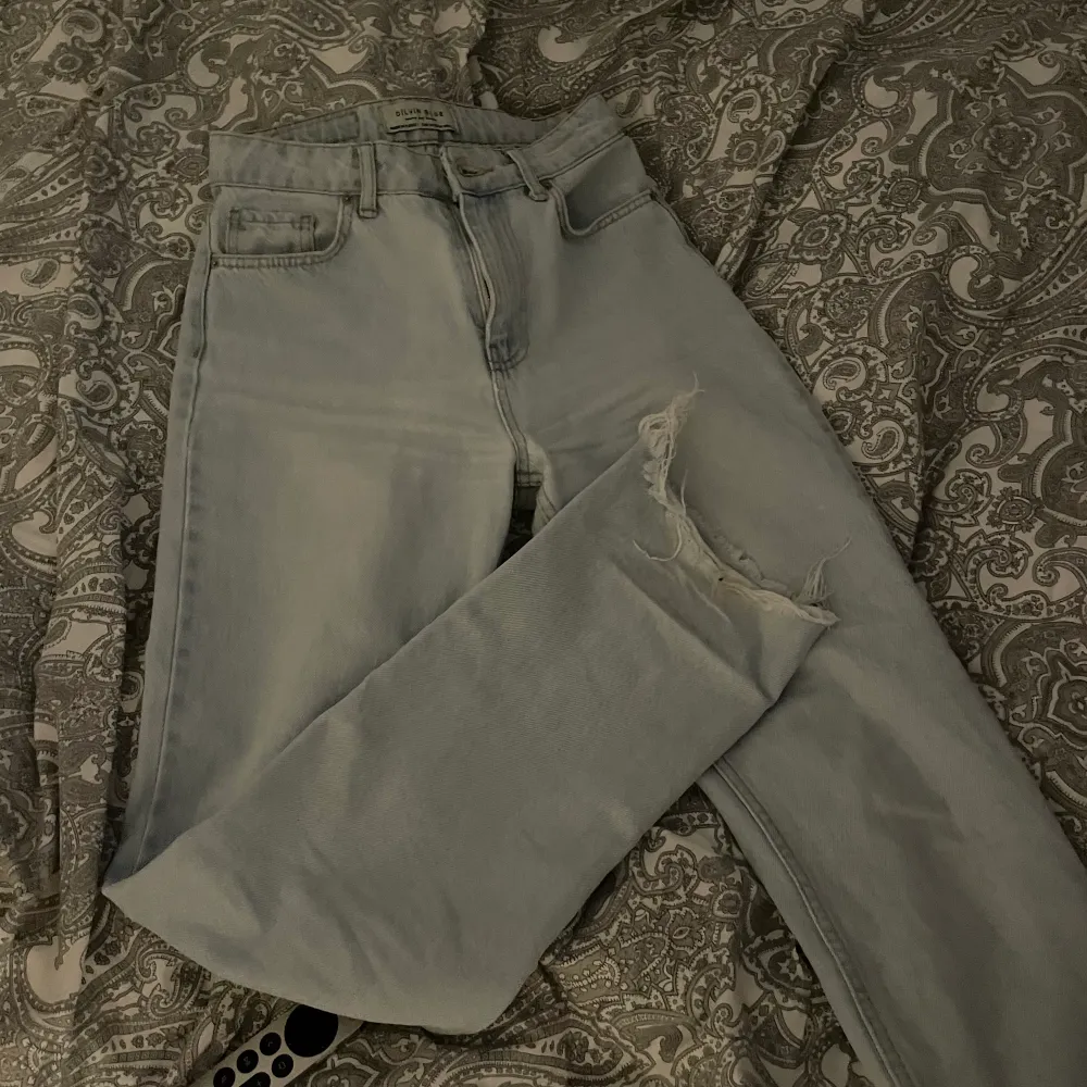 superfina jeans från chiquelle i storlek xs, säljer för att dom är för långa!!!. Jeans & Byxor.