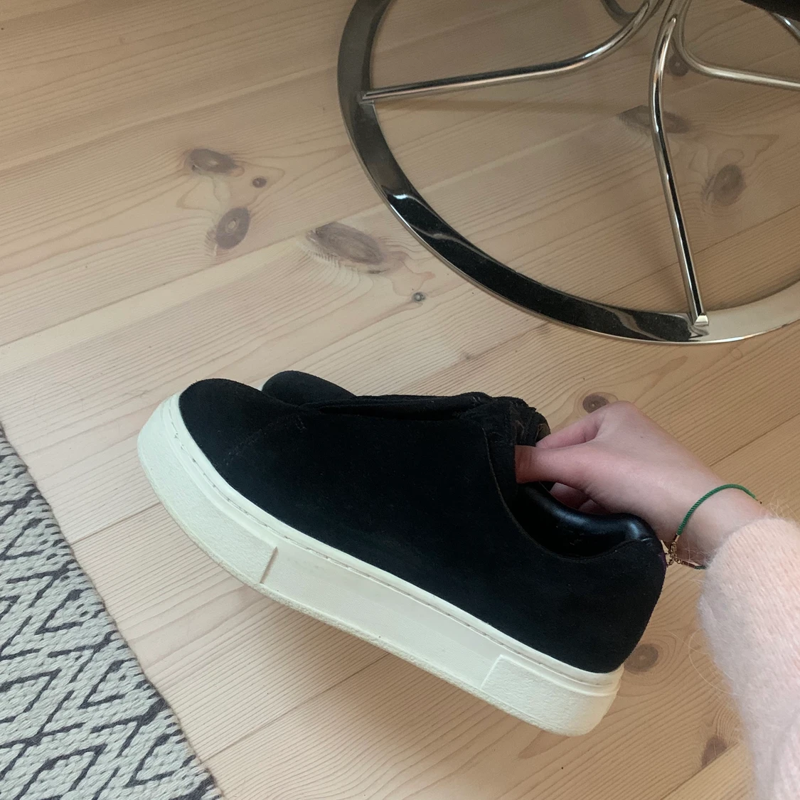 Sneakers från Eytys i grymt skick  - 90