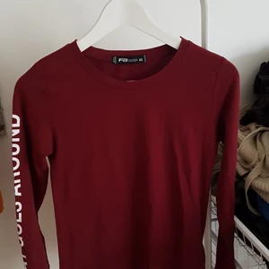 Tunn tröja från FBsister  - Jätte fint skick!