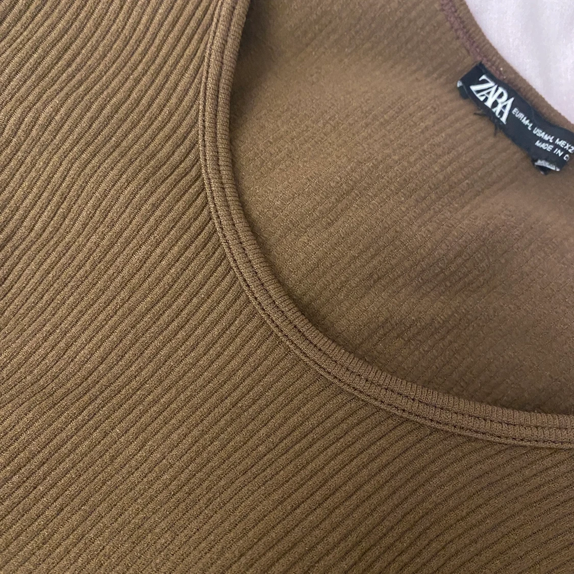 Brun topp från Zara - 90