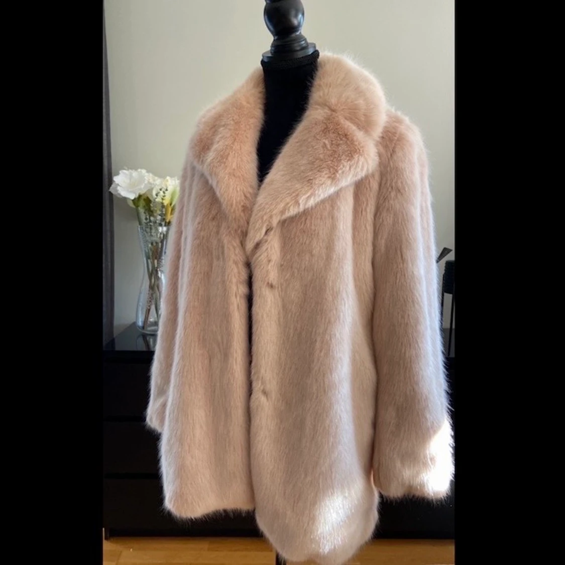 ZARA Fakefur jacka Ombloggad nyskick - 90