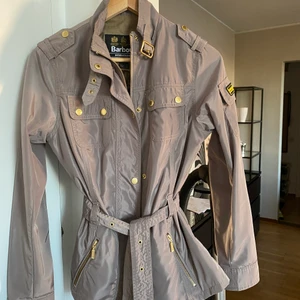 Barbour jacka Stl 34 - Barbour jacka Stl 34. Nyskick.