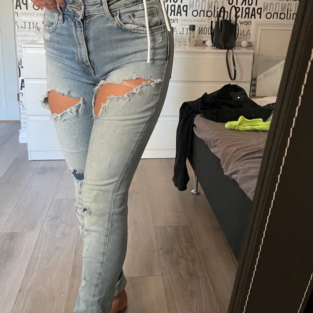 Från H&M strl XS pris 150 kr 💋. Jeans & Byxor.