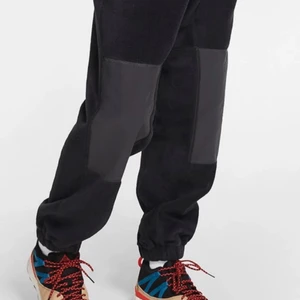 Nike ACG Daily set - I väldigt fint skick! Kostade 2500kr som nytt.