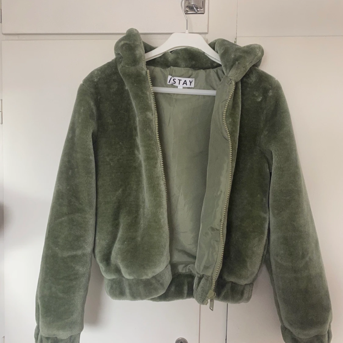 Grön pälsjacka från carlings. - 90
