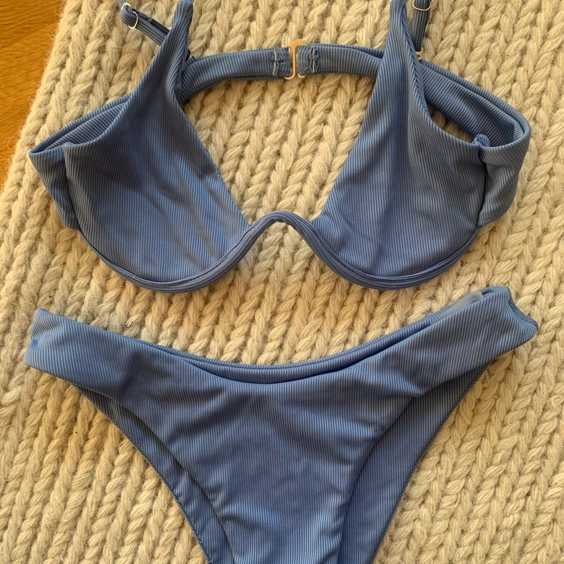 Bikini Storlek S - 90