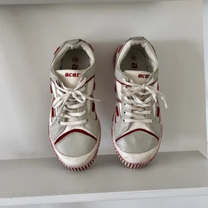 Acer skor strl 39 stora i storleken - Stora i storleken