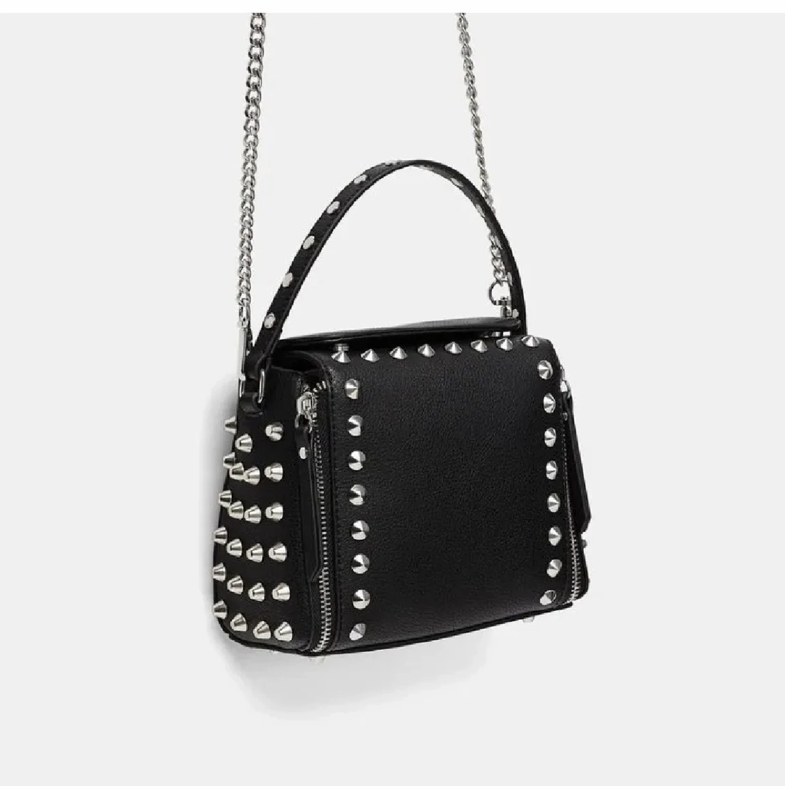 Zara väska nitar - 90