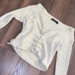 Topp  Storlek M - Nyskick, Storlek M 
