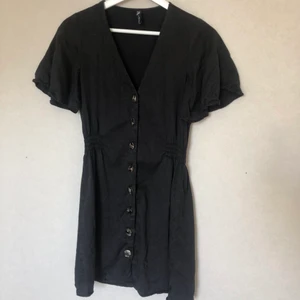 Klänning  - Kommer från Zara