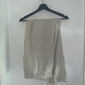 Linne byxor - Snygga linne byxor från HM. Storlek XL i herr.