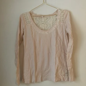 Långärmad topp Odd Molly  - Cremefärgad, bohemisk topp från Odd Molly