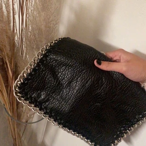 Scorett väska!! - Säljer min scorett väska som jag aldrig använder!🌟🌟