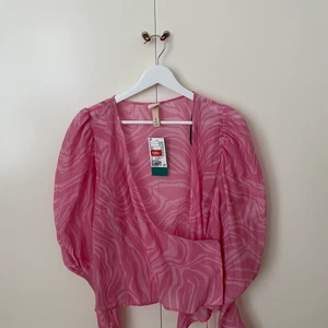 Rosa blus  - Hör av dig om du vill se fler bilder🥰