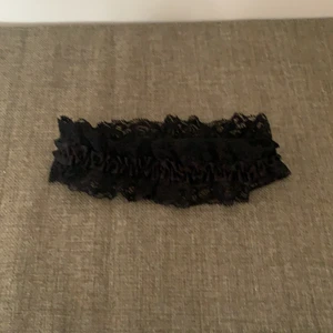 Stunpband  - Strumpeband aldrig använd. Säljs i befintligt skick. 