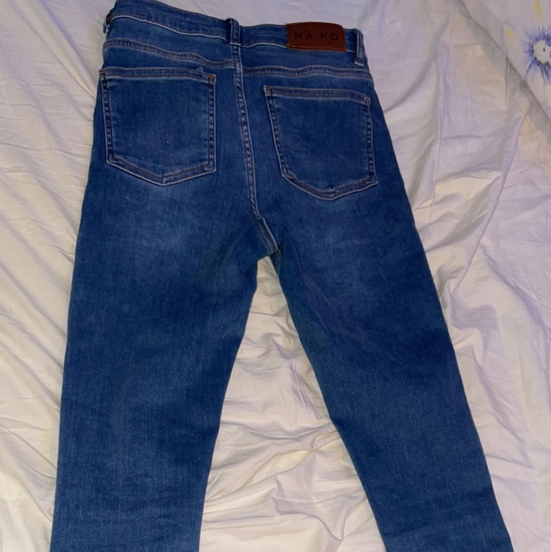 Blåa jeans från nakd  - 90
