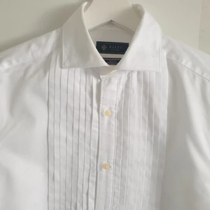 38 - Helt ny, storlek s, ny skick 