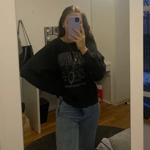 Tröja - Superfin tröja från Gina. Dock slutsåld. Köparen står för frakt 🧸💞