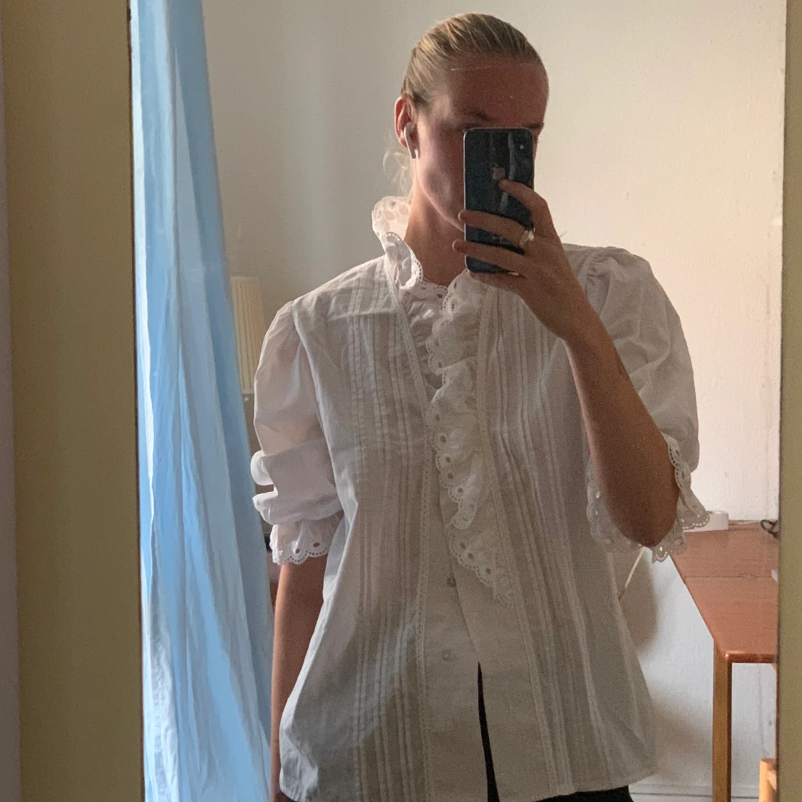 Beautiful vintage shirt size M