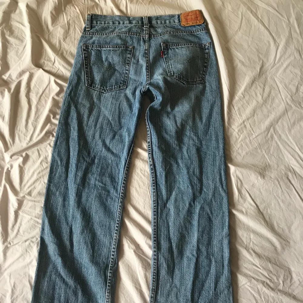 vintage levis jeans! storlek 24/25 (passar xs). Jeans & Byxor.