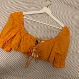 Topp - Helt ny topp ifrån h&m